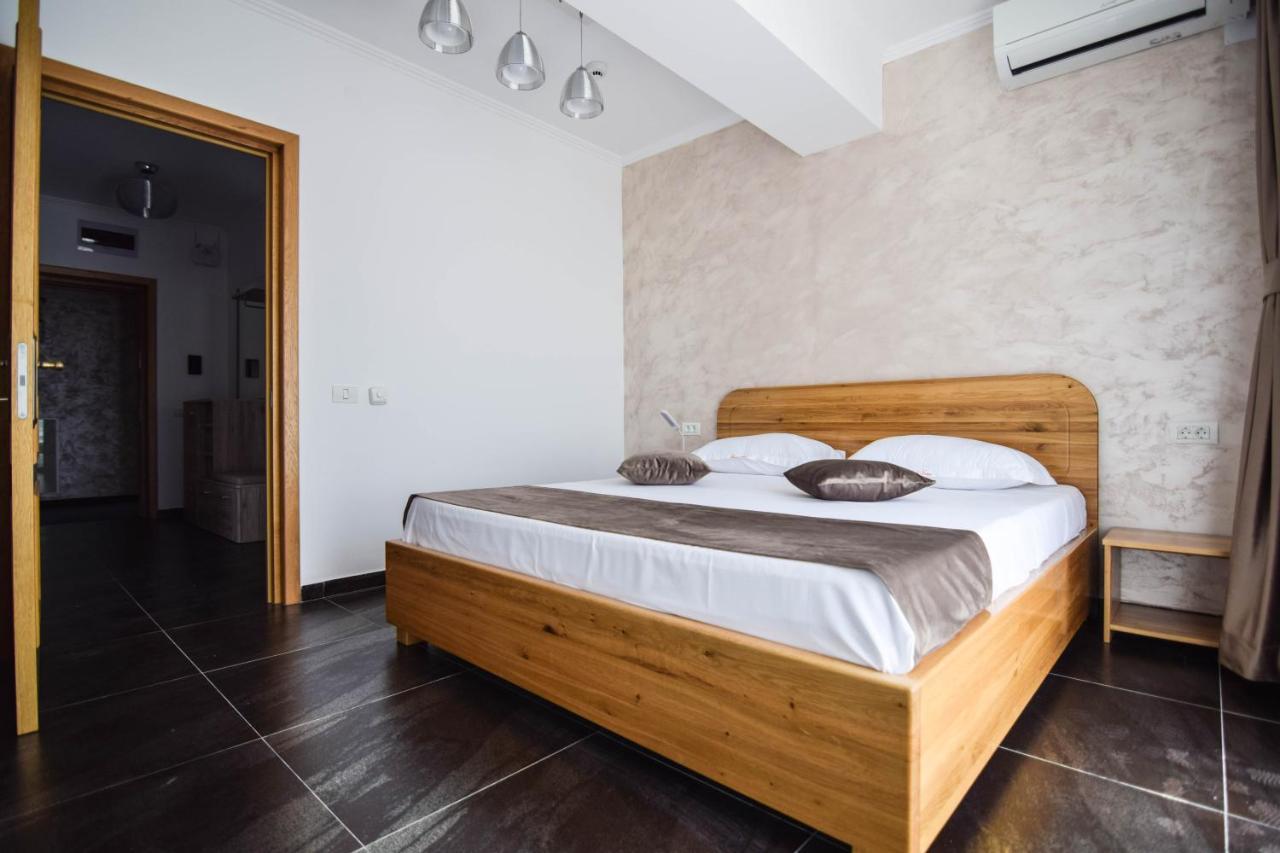 Apart Hotel Victor มามายา ภายนอก รูปภาพ